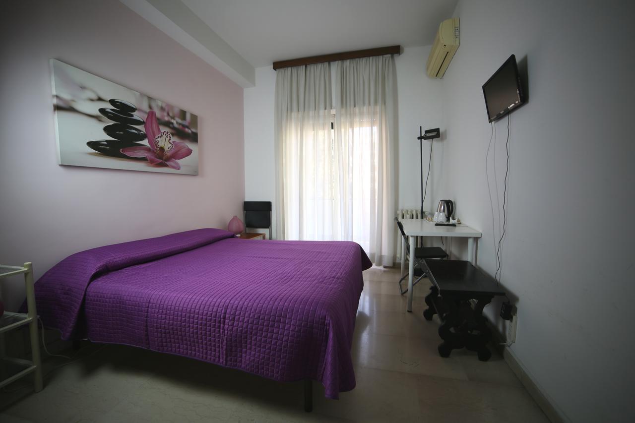 Eur Arcobaleno Affittacamere